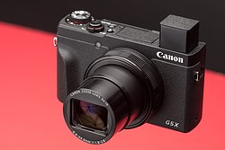 Canon-G5X-II-beauty05.jpg