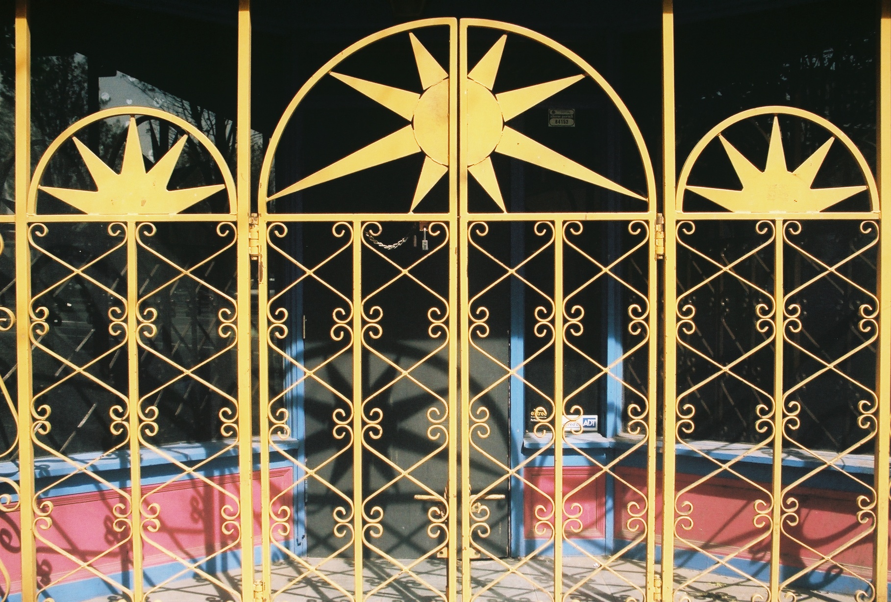 Cabaret Nightclub Gate