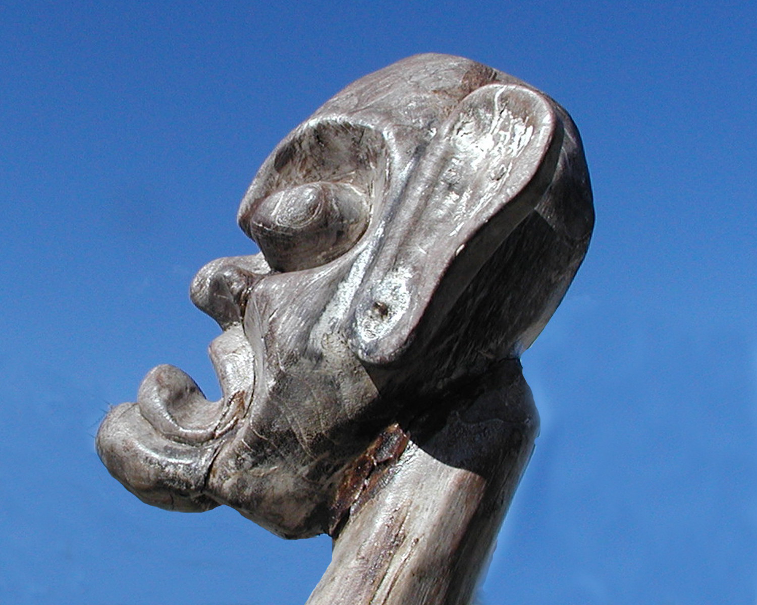 Chair Head Voodoo Close