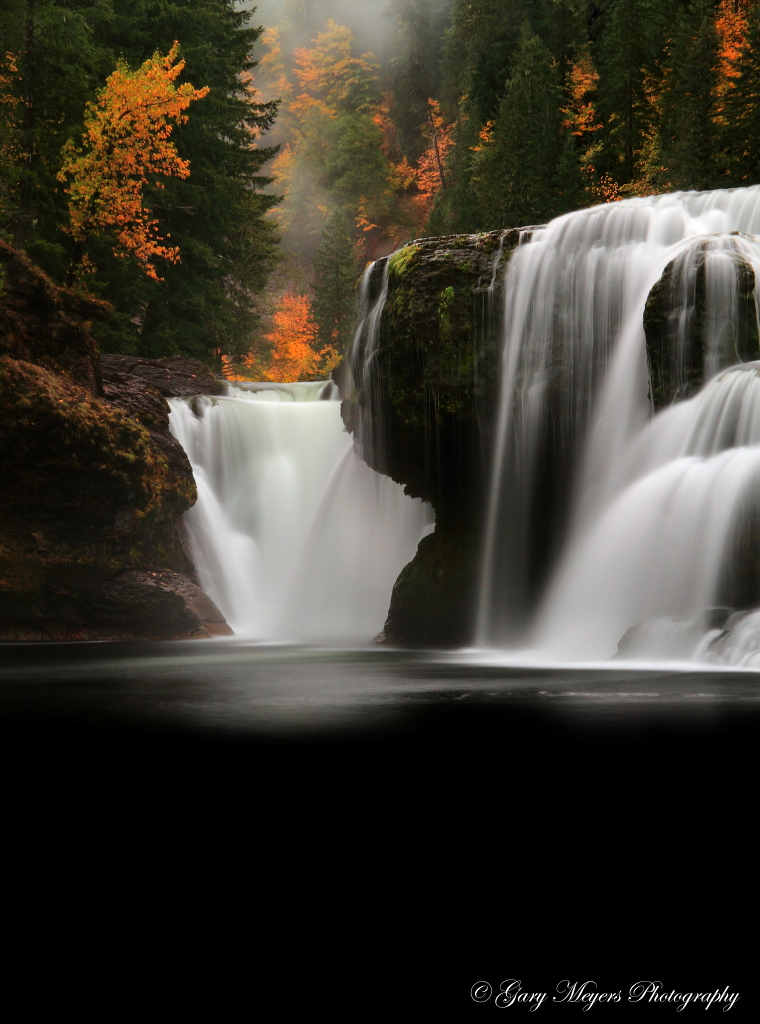 Fall at the Falls