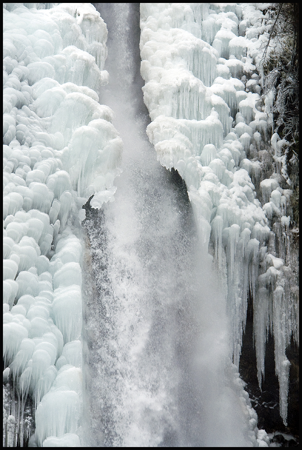 Frozen Falls - December 12, 2009
