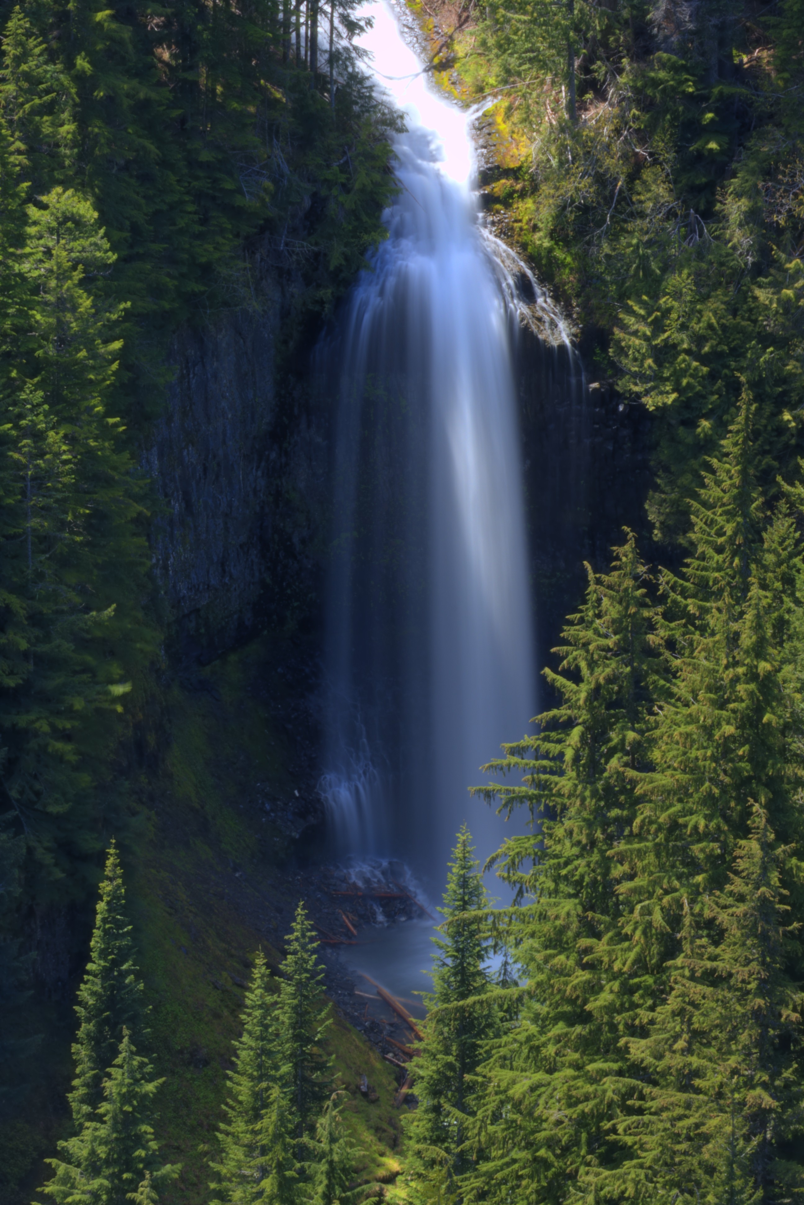 IMG_2672_3_4_5_tonemapped