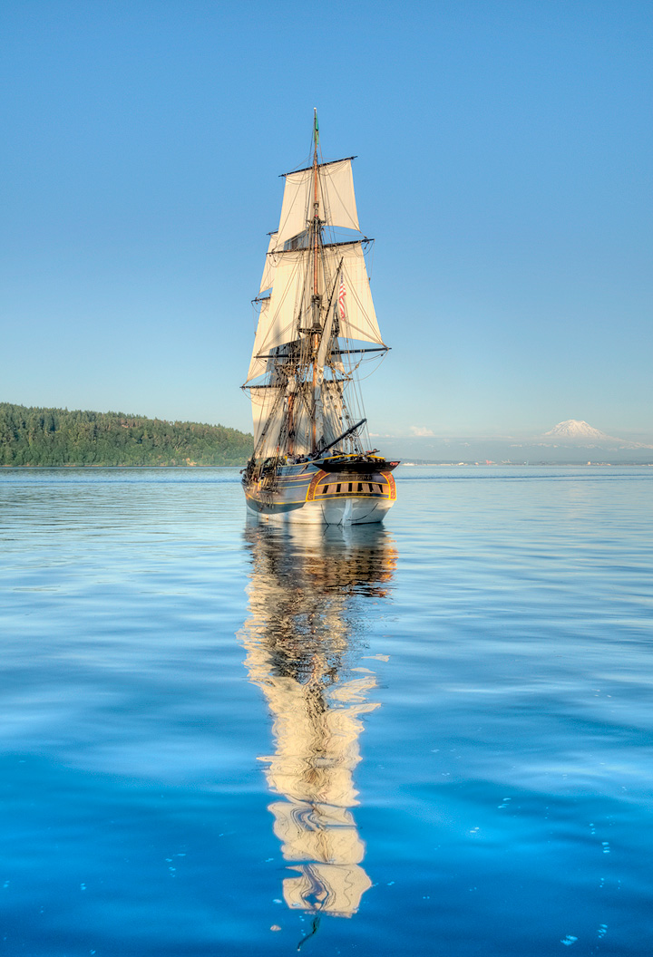 Lady Washington on Commencement Bay