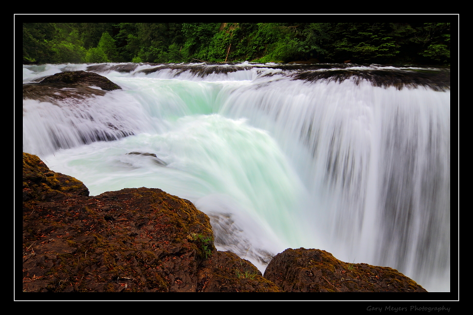 LOWER LEWIS RIVER FALLS