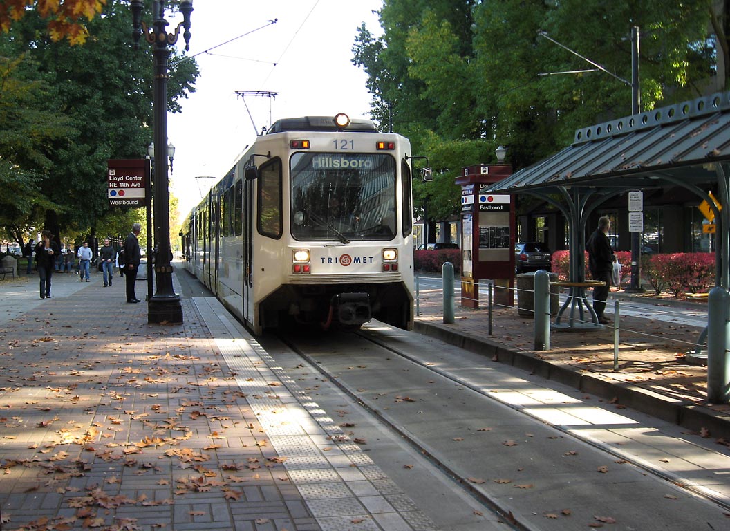 MAX at Lloyd Center stop