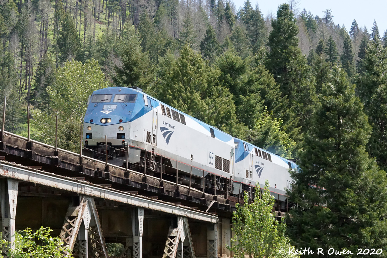 Northbound Coast Starlight