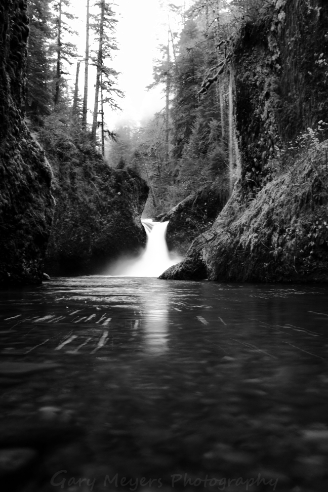 Punchbowl in B&W
