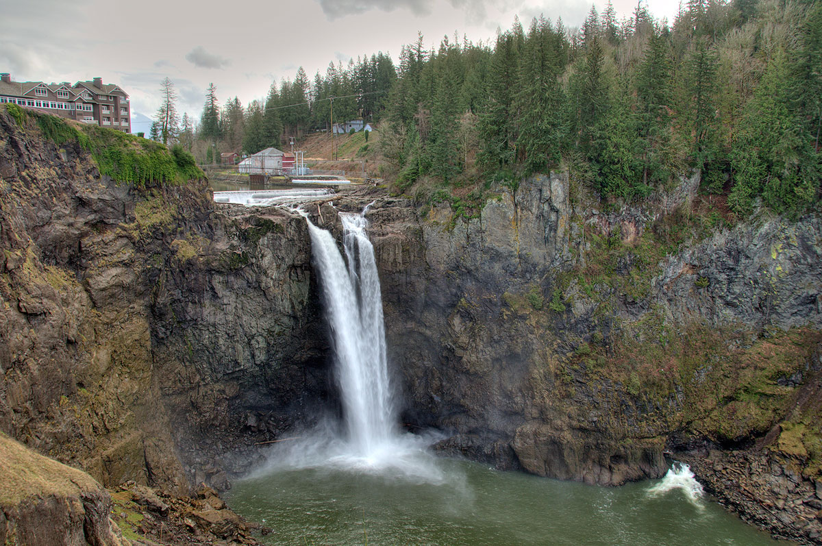 Snoqualmie Falls Peregrine Viewpoint