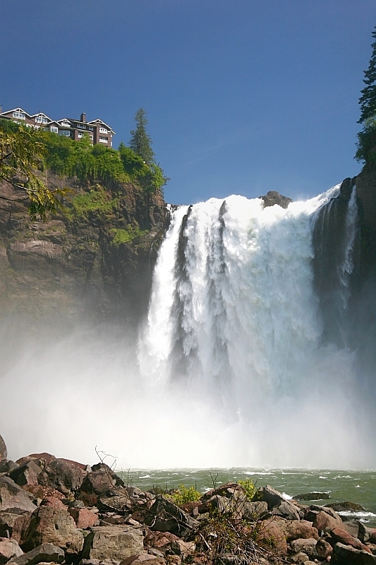 Snoqualmie Falls