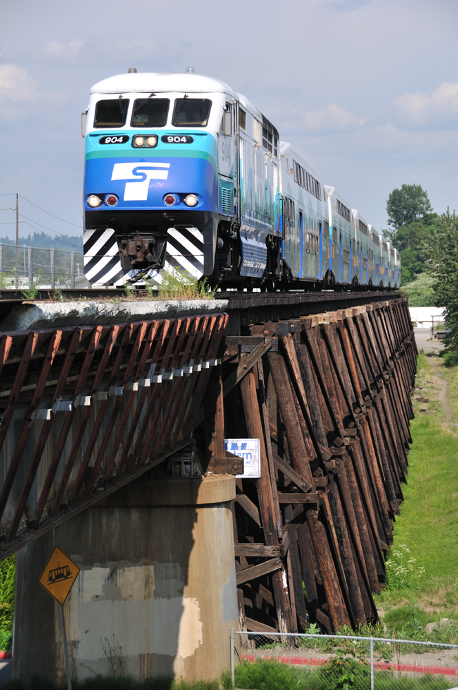 Sounder Train at Tacoma, WA