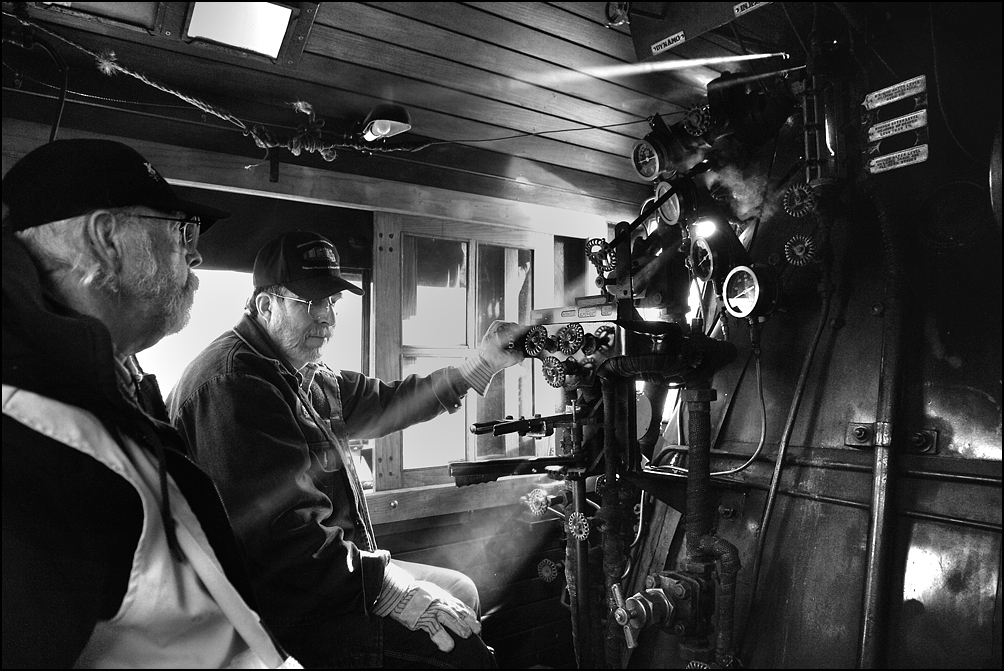 SP&S 700 Train crew