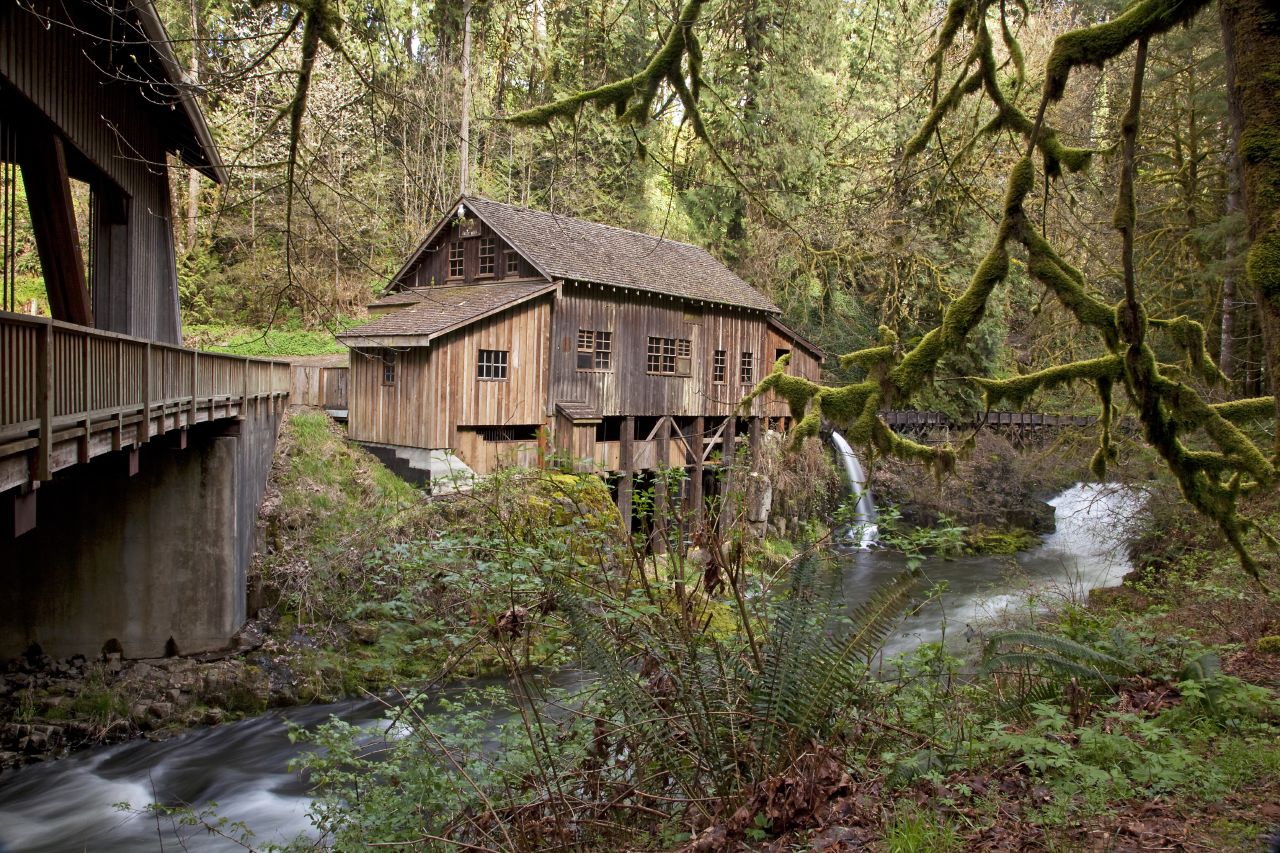 The Cedar Creek Grist Mill