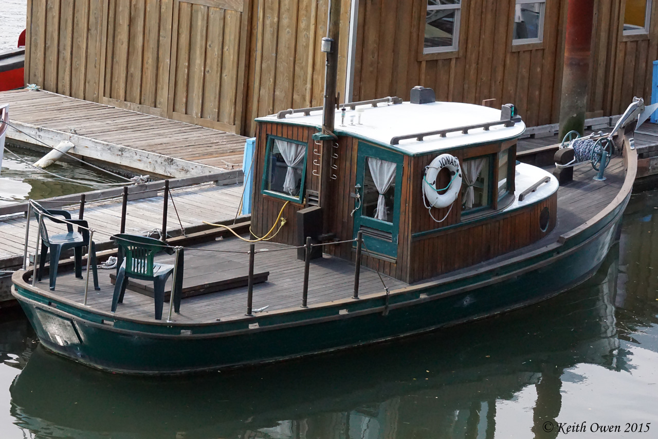 Tiny Boat