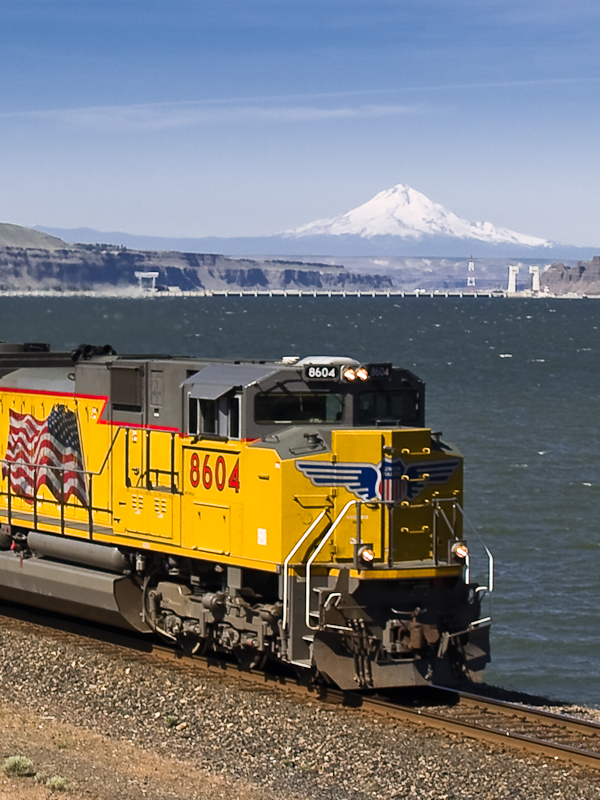 UP 8604 East
