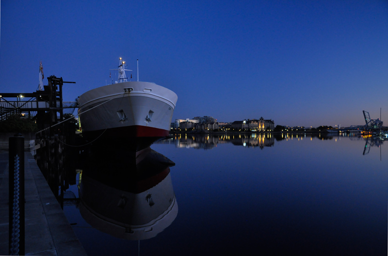 Victoria 5:30 AM