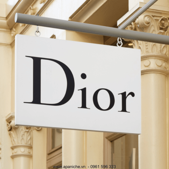 Dior.png
